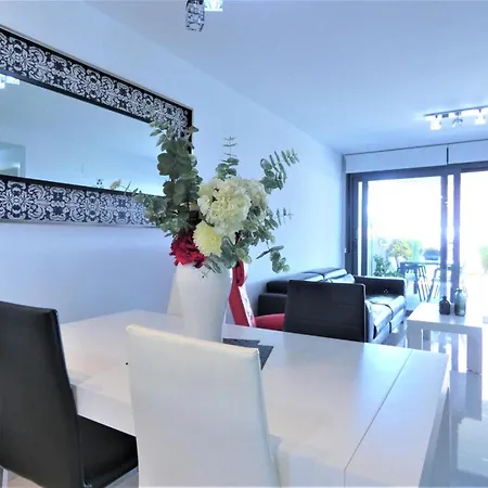 Ocean View Deluxe Apartament Alicante